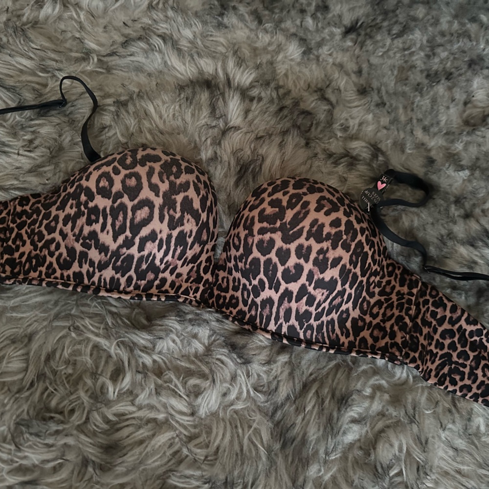 Victoria’s Secret Bombshell Bra leopard print